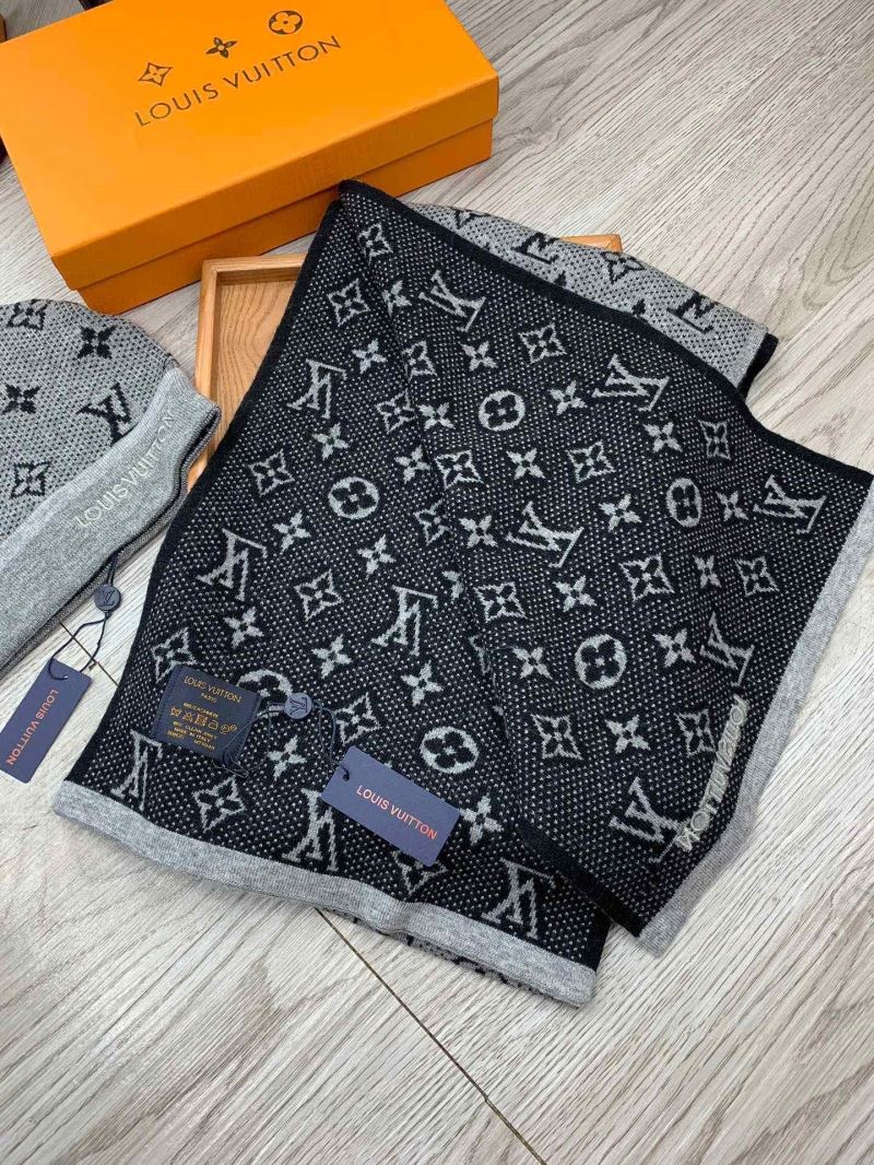 Louis Vuitton Caps Scarfs